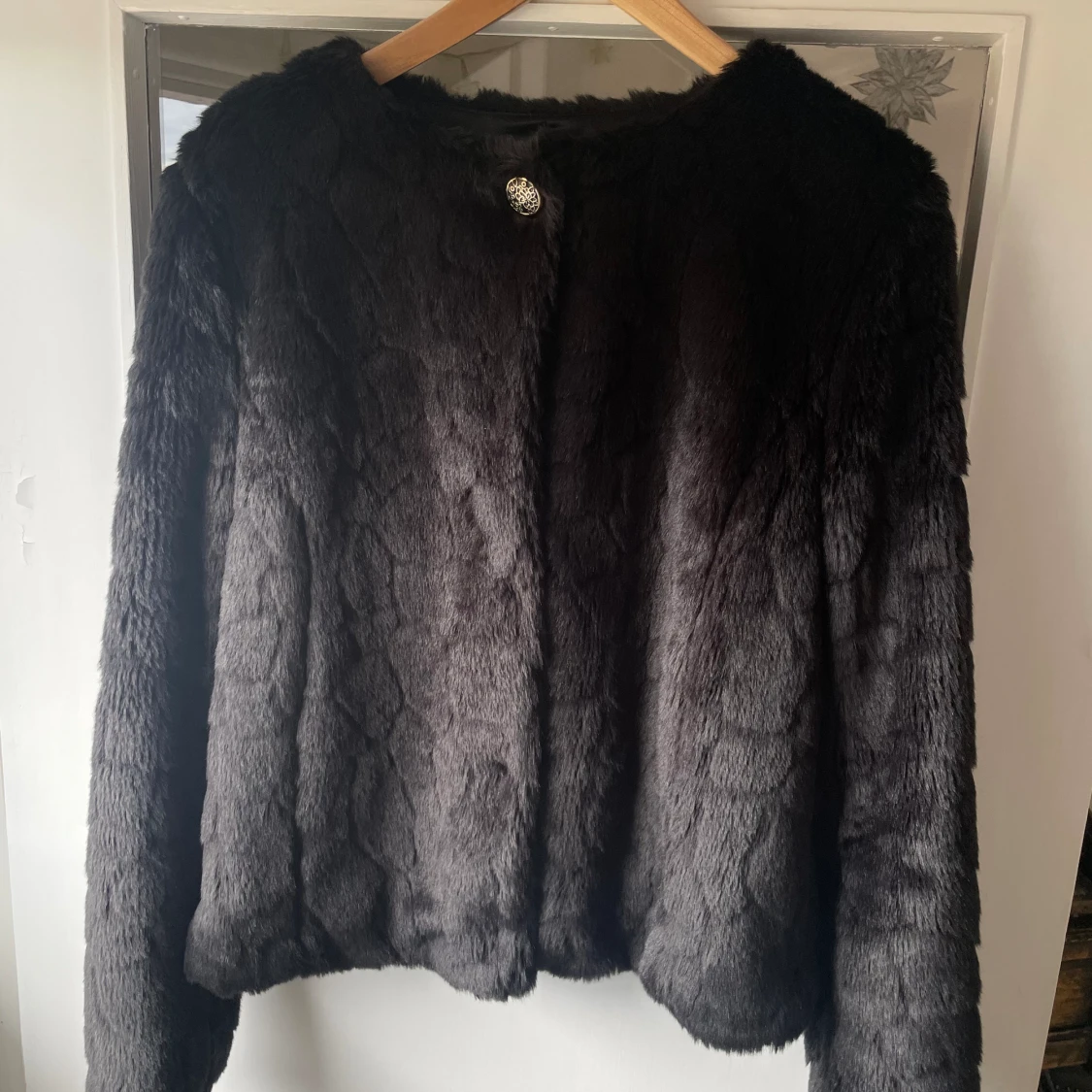 Dea Axelsson - fluffig jacka