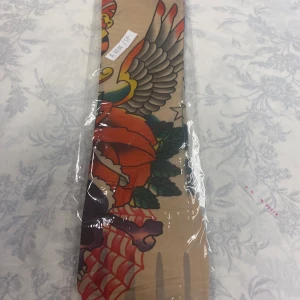 Armstrumpa med Tatuering Mönster  - Supersträcka  49kr/st 