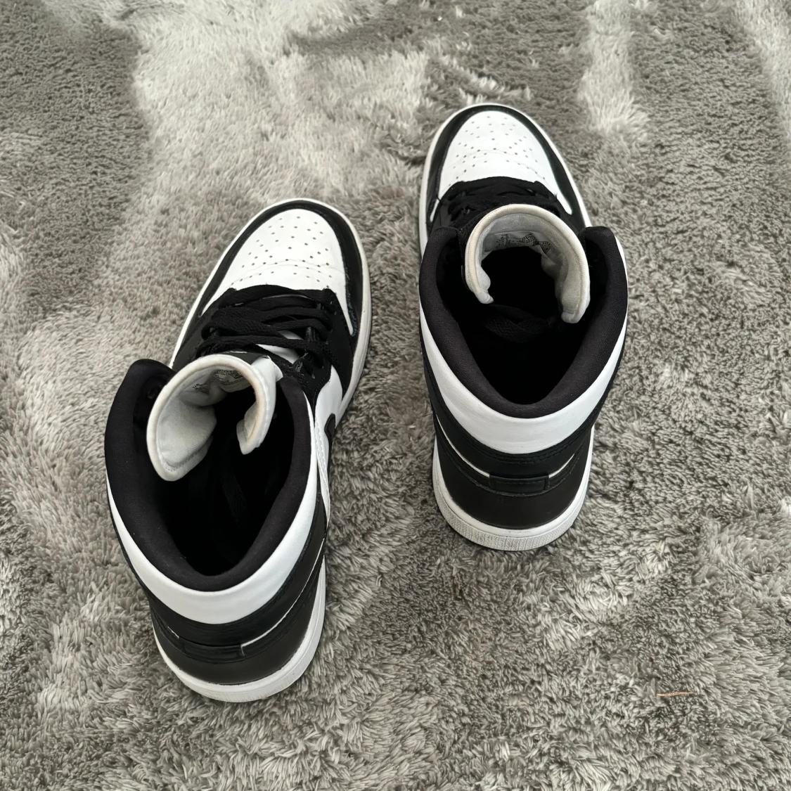 Jordan Pandas Mid - 90