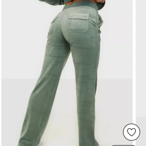 gröna juice couture byxor - säljer gröna juicy couture byxor i storlek M