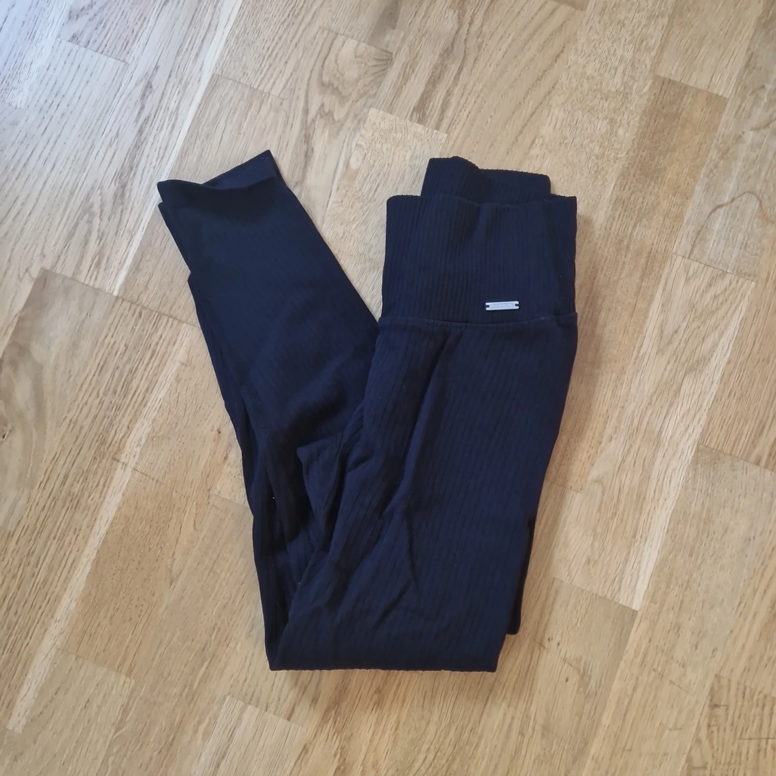 Ribbade Tights från Aimn