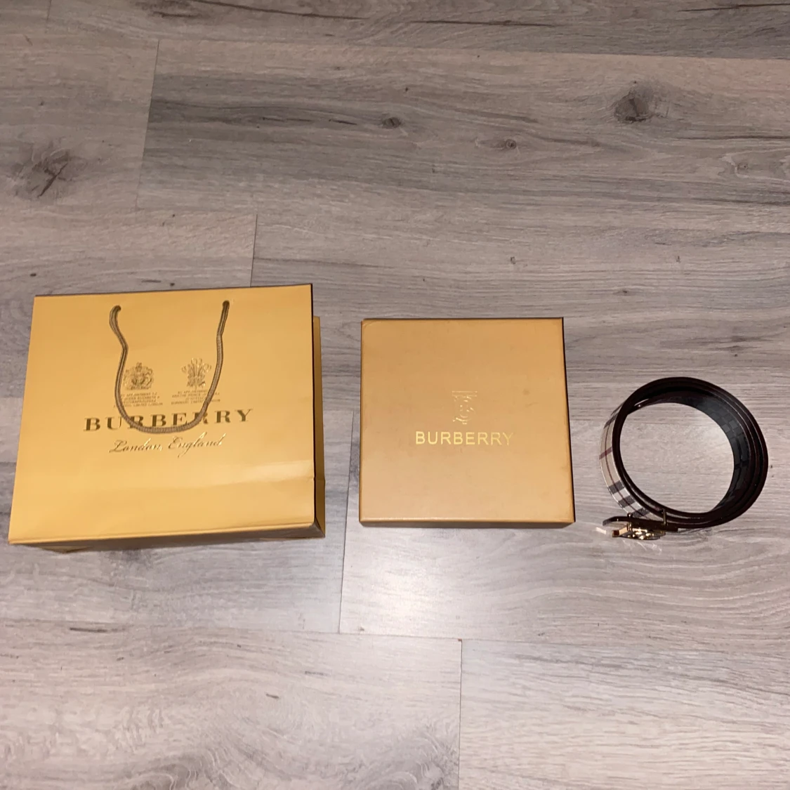 Burberry Bälte - 92