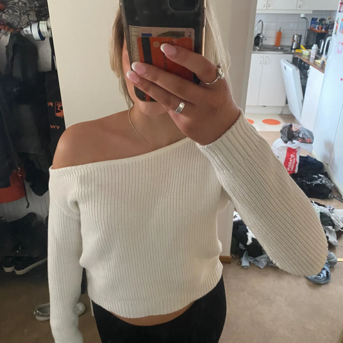 Stickad snedskuren tröja  - 90