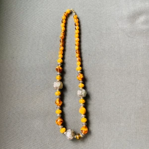 Halsband  - Fint halsband 