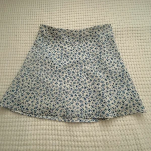 sommar kjol - super skön och fin sommar kjol