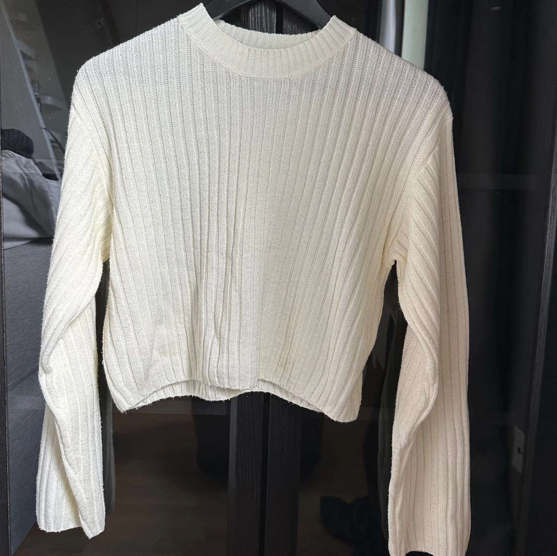 Vit stickad tröja - 90