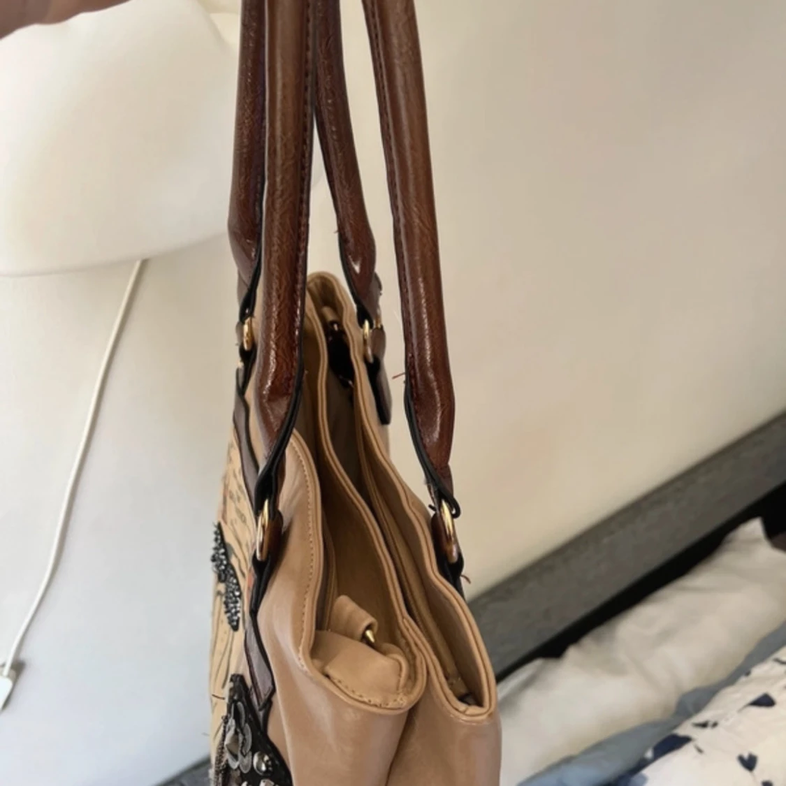 Häftig handväska  - 90