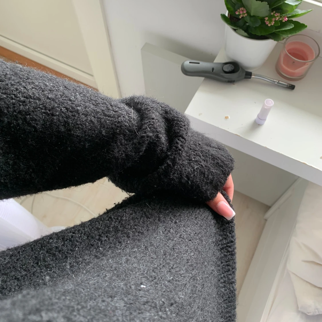 Svart stickad tröja - 91