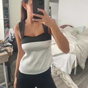 Topp - Jättesöt topp med små defekter💕