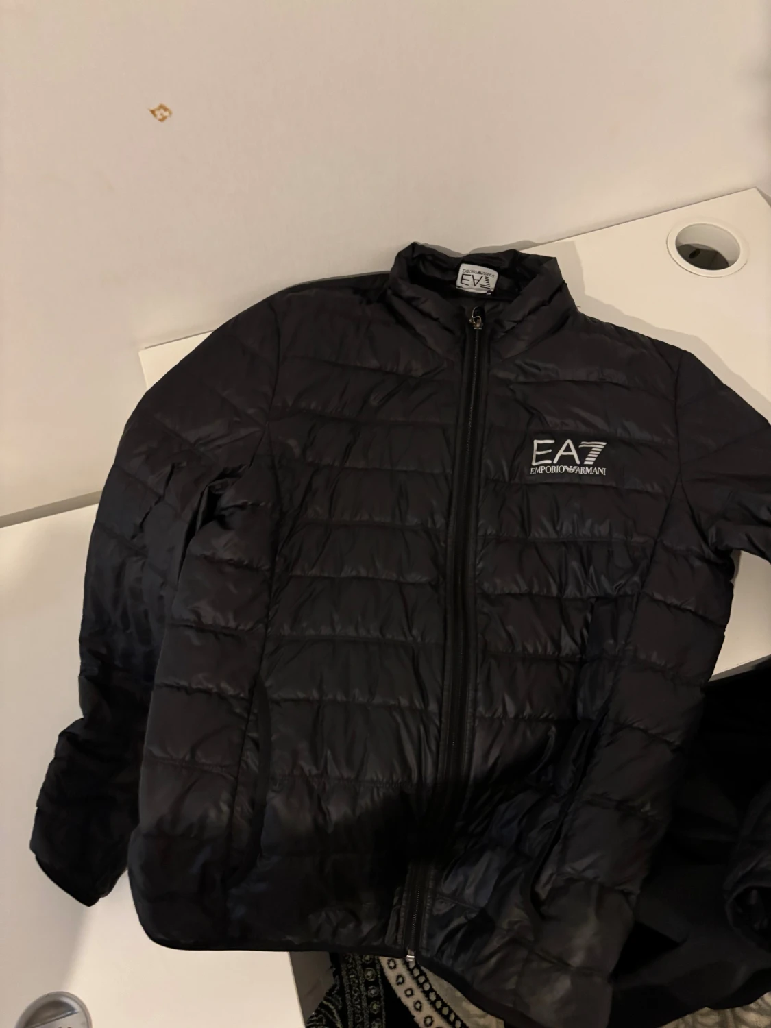 Svart pufferjacka från EA7 Armani - 2