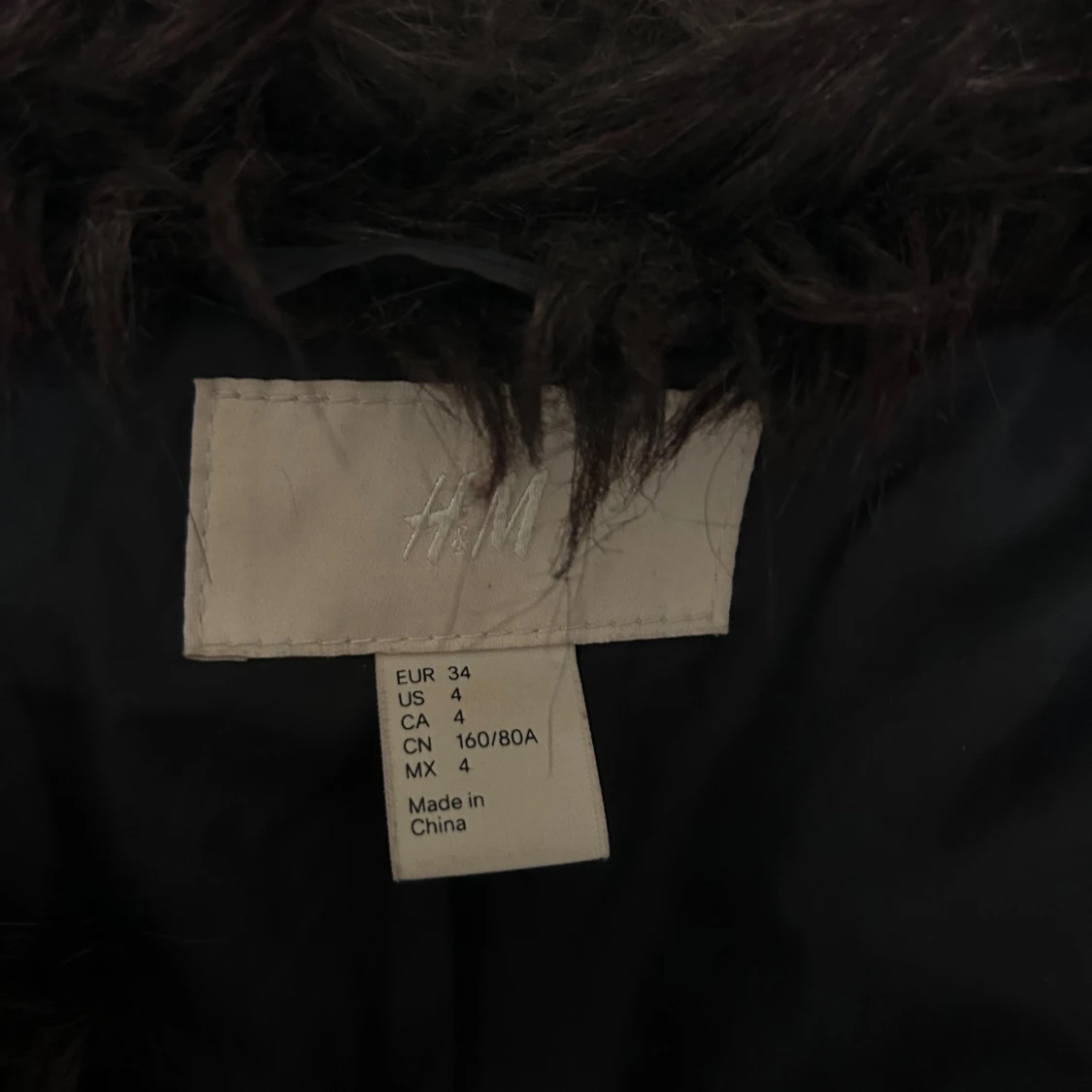 Mörkbrun pälsjacka från H&M - 2