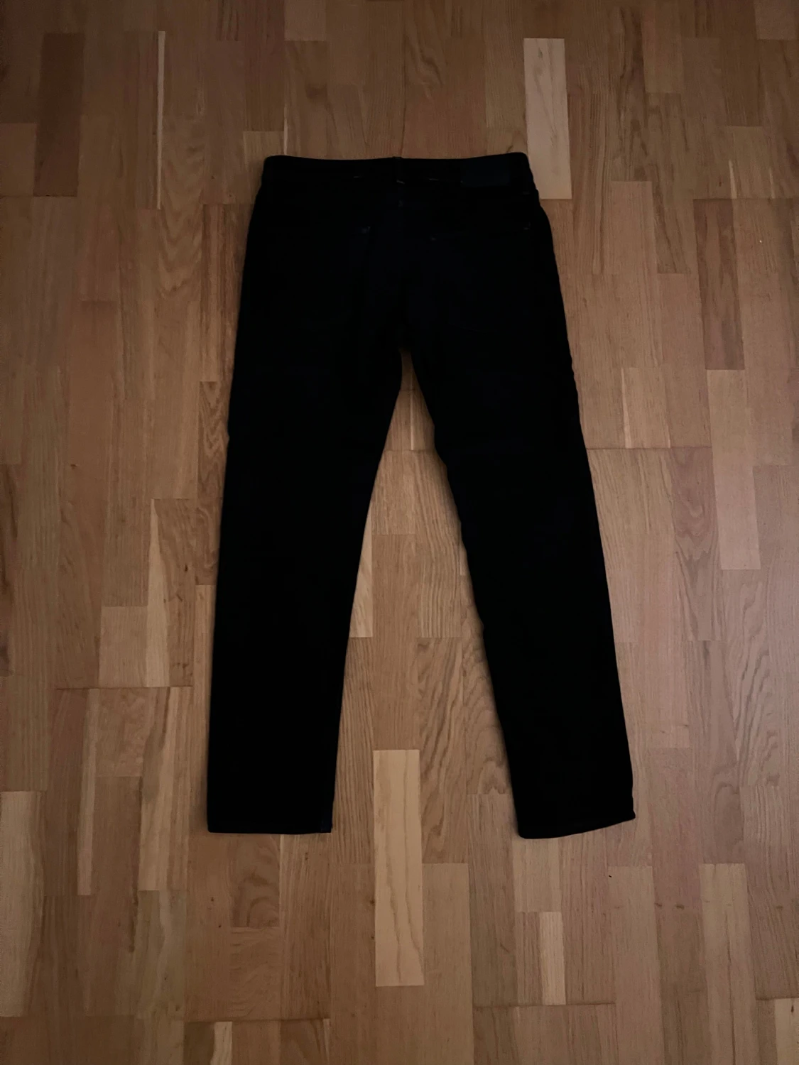 Svarta jeans från Jack&Jones - 1