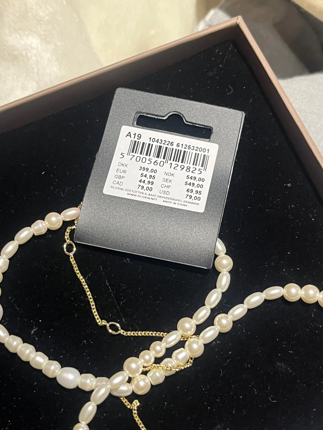 Pilgrim halsband med sötvattenpärlor - 2