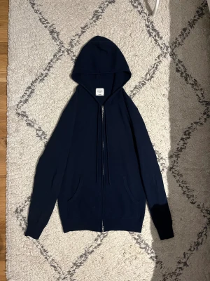 John Henric Kashmir hoodie - Skick 9/10 - Size S - Nypris 2200 kr - Skriv för mer bilder/frågor kings ⭐️