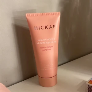 Ansiktsmask  - Säljer denna peelingen från Hickap, den är helt oöppnad!