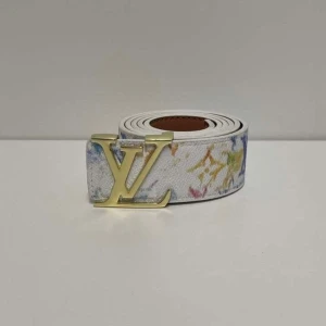 Lv bälte - Helt ny! Skickas inom kort tid