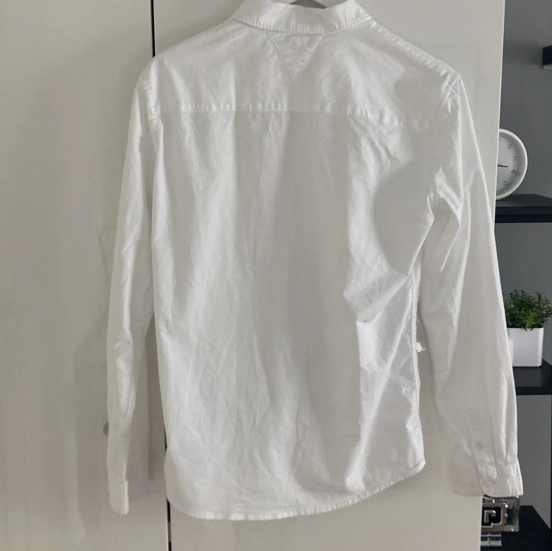 Vit skjorta från Tommy Hilfiger - 1