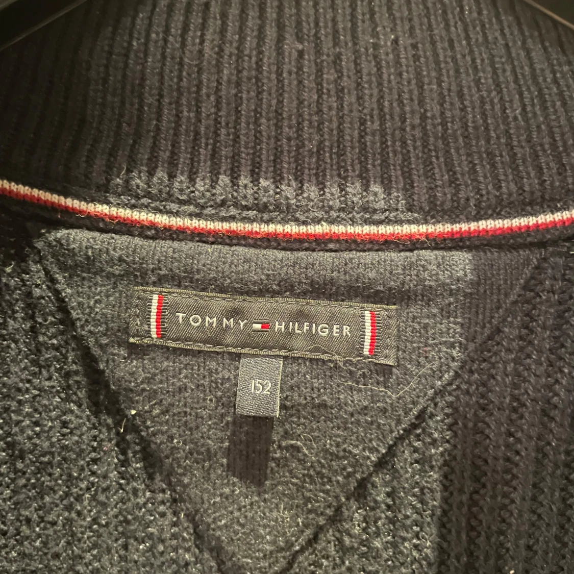 Mörkblå stickad kofta Tommy Hilfiger - 2