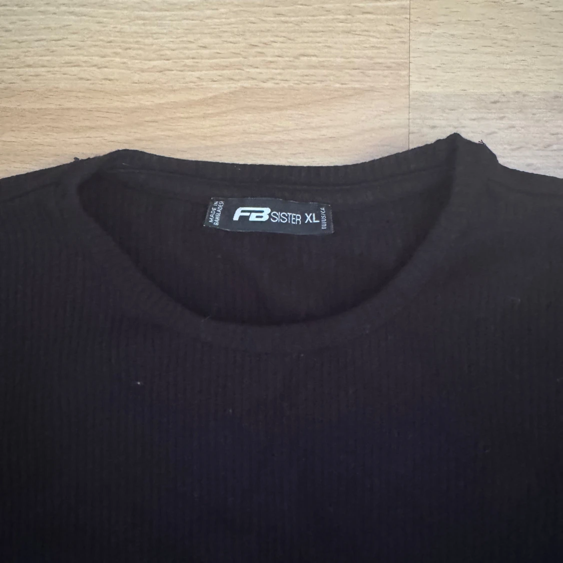 Svart ribbad klänning FB Sister - 1