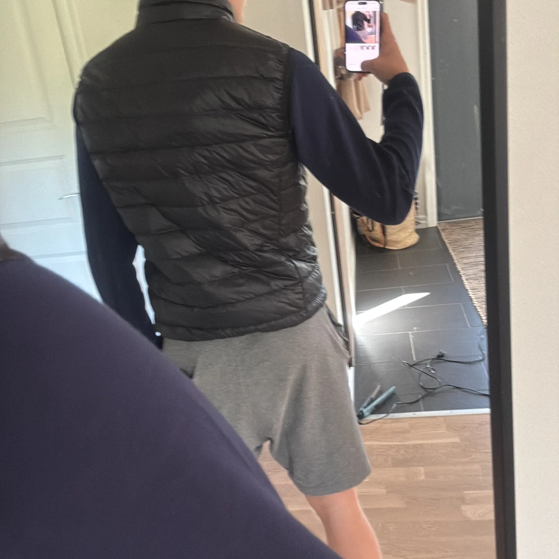 Svart dunväst från EA7 Emporio Armani - 3