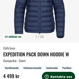 Marinblå dunjacka från Fjällräven - Säljer denna assnyggs jacka nu, söker en Annan modell. Jätte fint skick og pris 4400 pris kan diskuteras