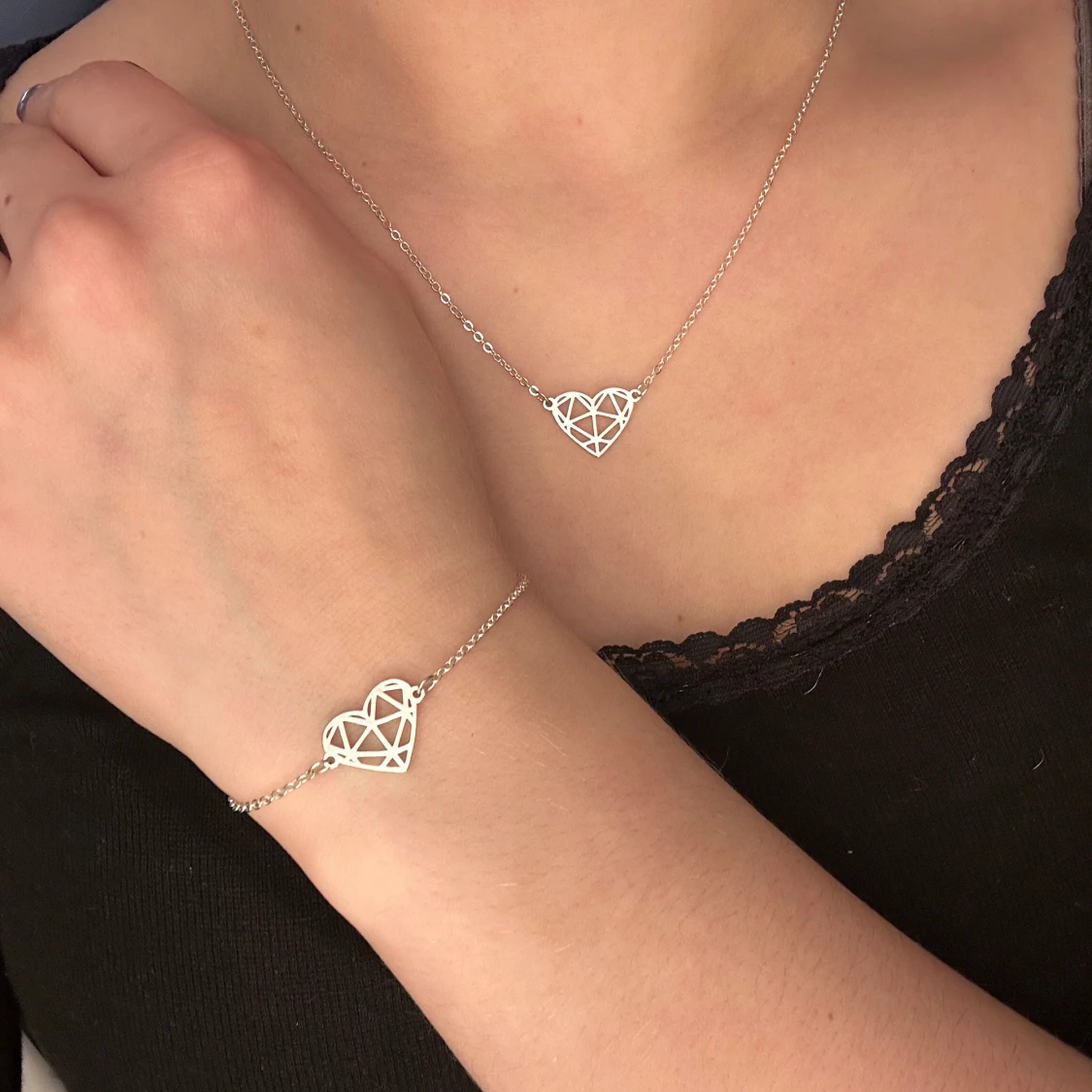 Set med halsband och armband hjärta silver