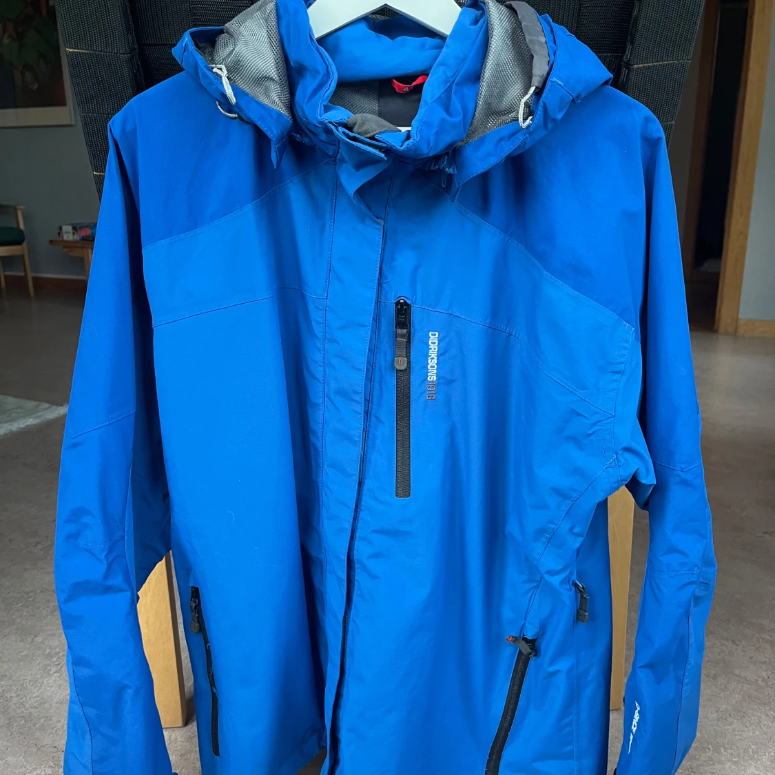 Blå Skaljacka från Didriksons