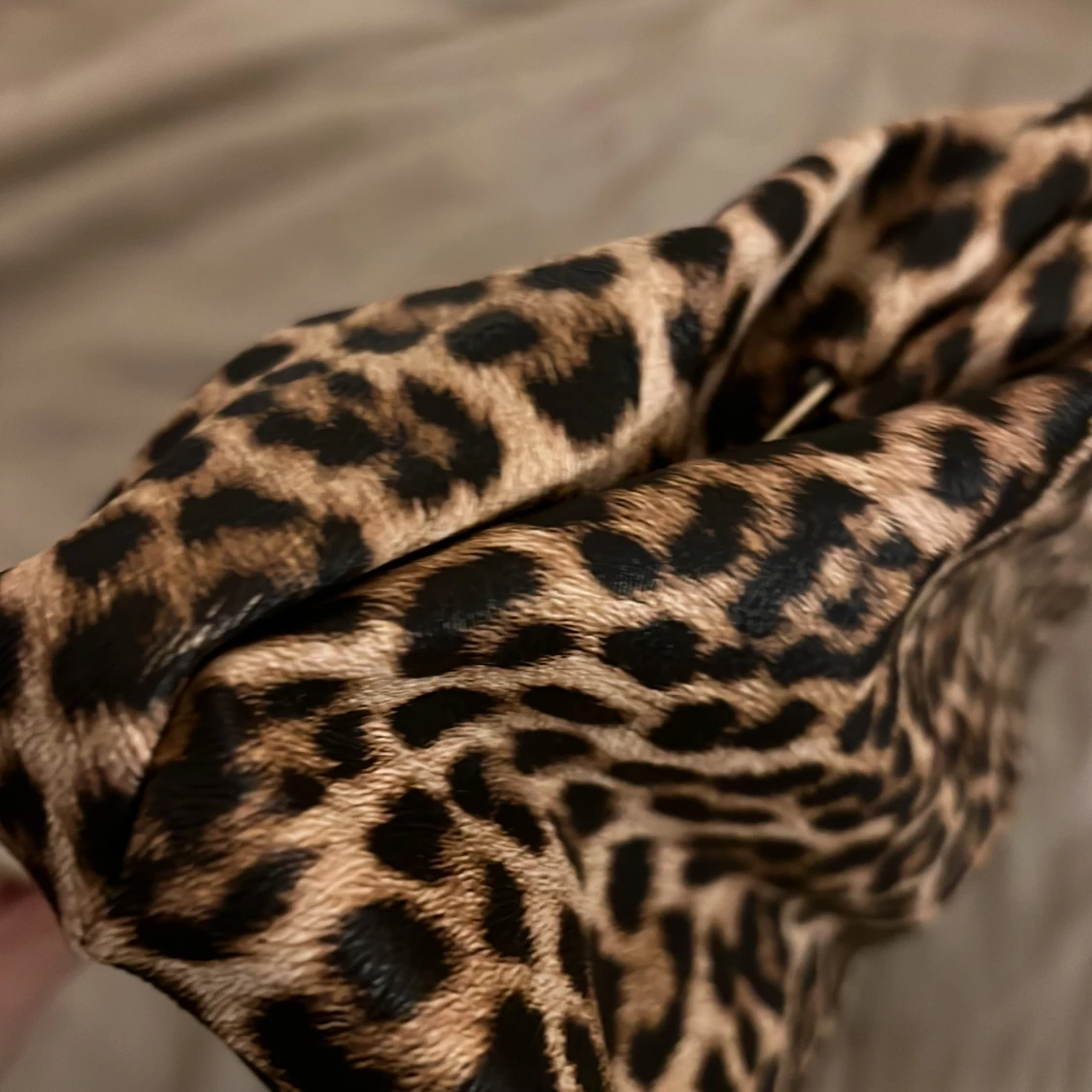 Leopardmönstrad väska/necessär  - 1