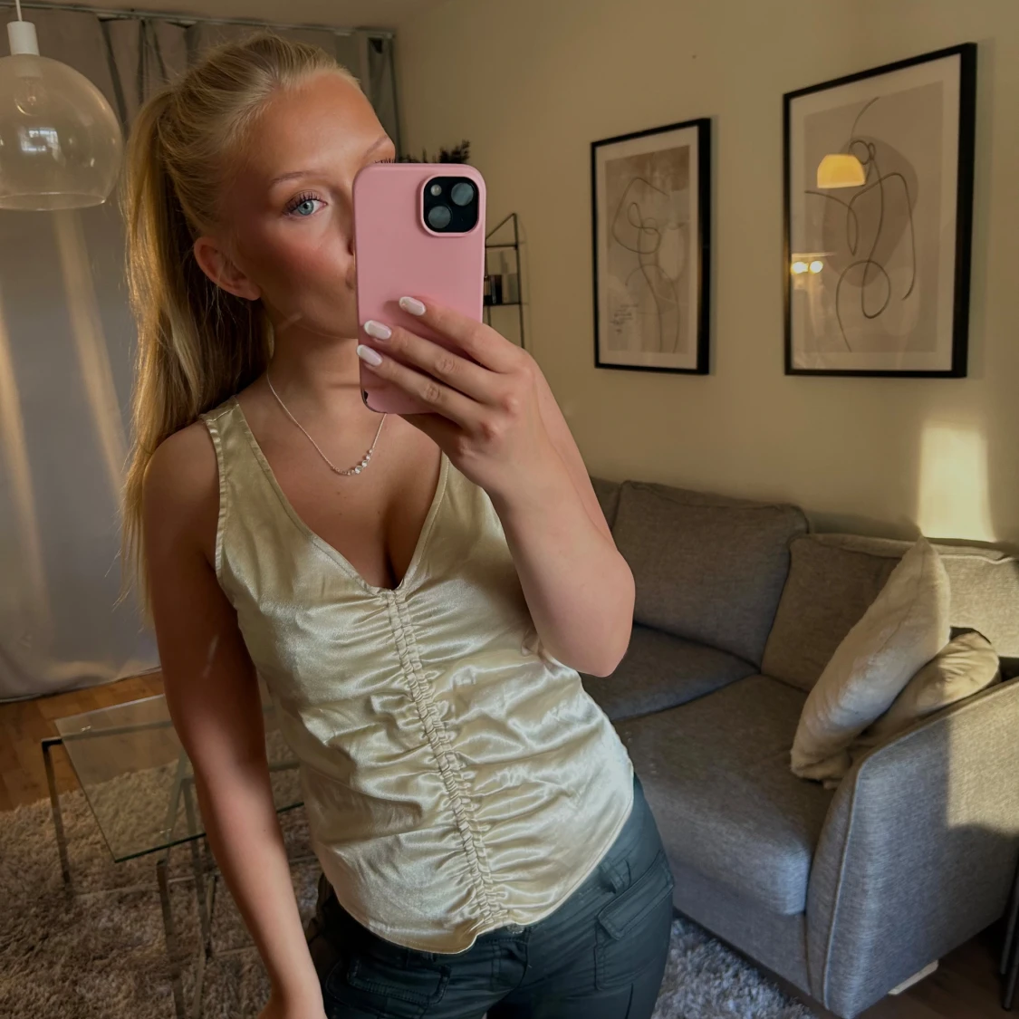 Champagnefärgad snygg topp - 2