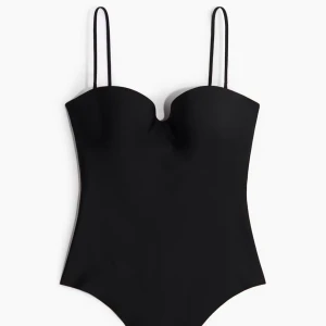 hm body - säljer populär hm body med prislapparna kvar🩷🩷