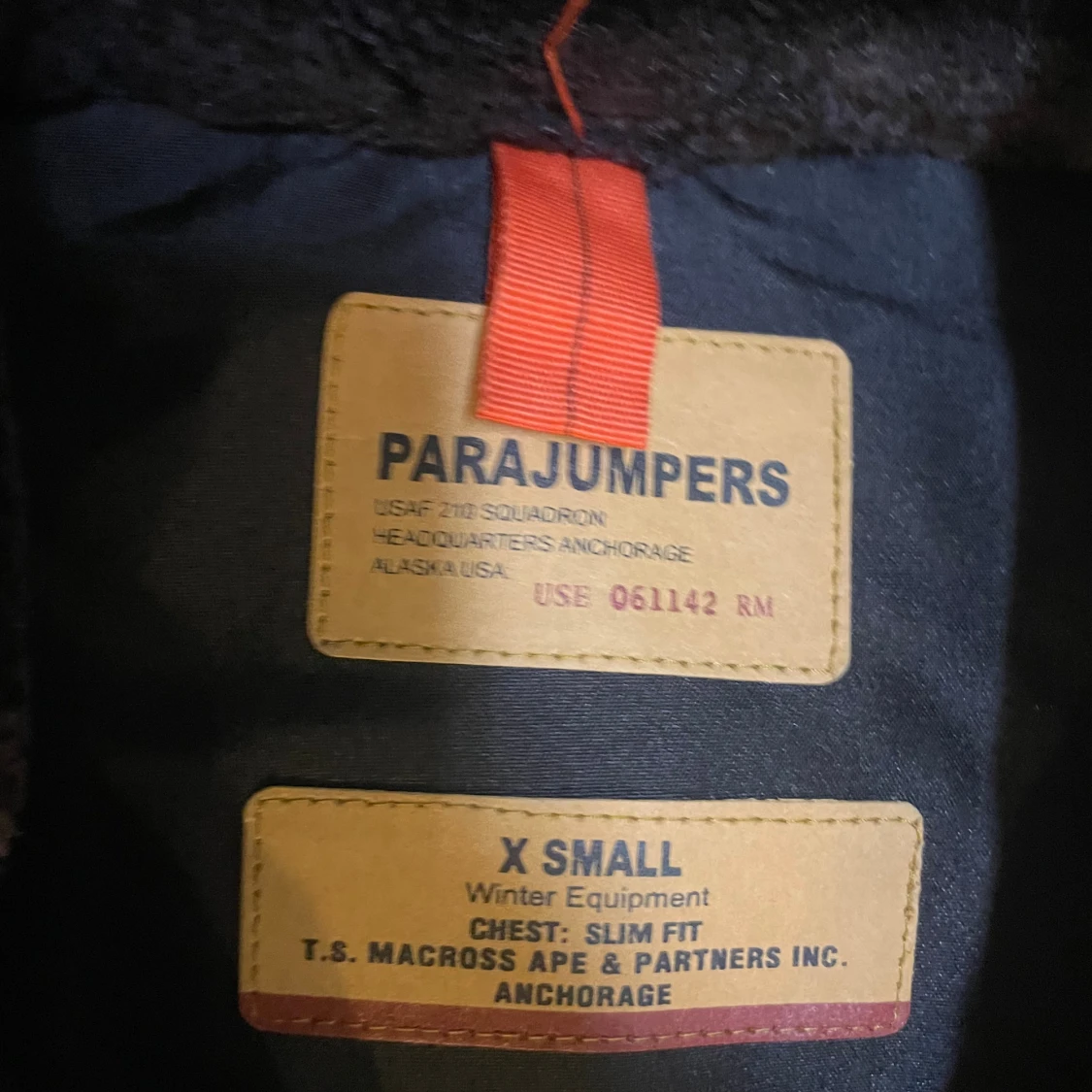 Svart dunväst från Parajumpers XS - 3