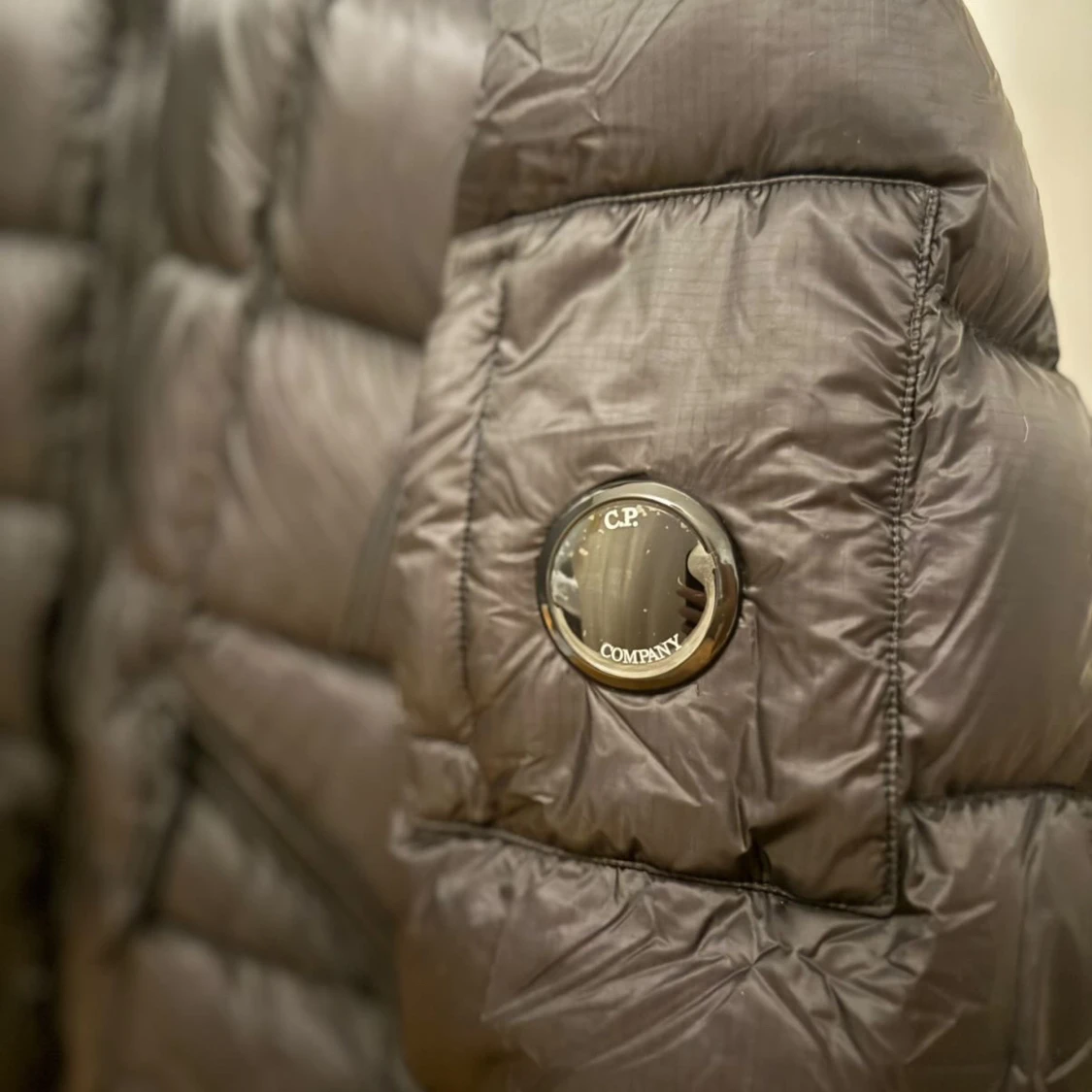 Svart dunjacka från C.P. Company - 1