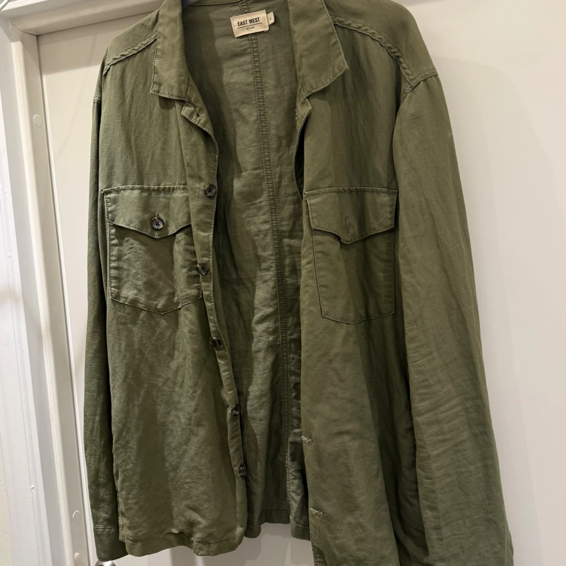 Olivgrön overshirt  - 1