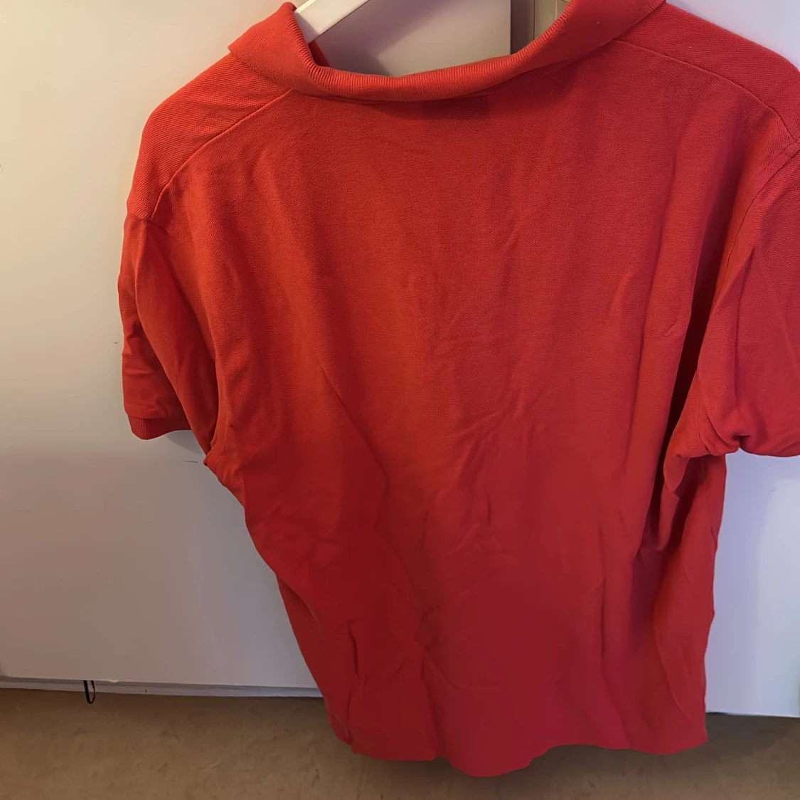 Röd pikétröja från GANT i bomull - 3