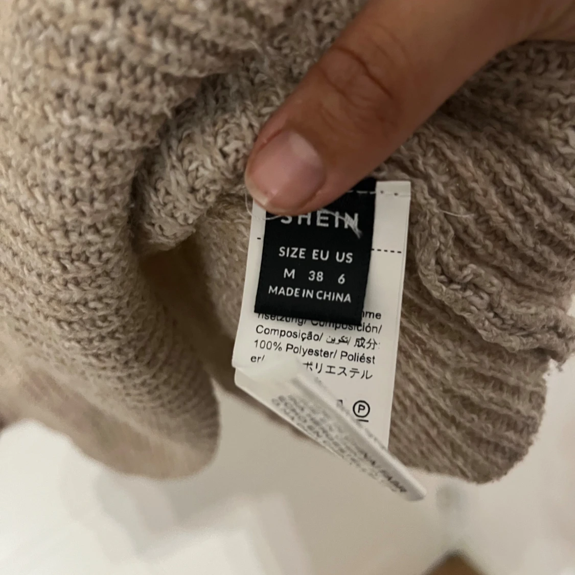 Beige stickad tröja från SHEIN - 2