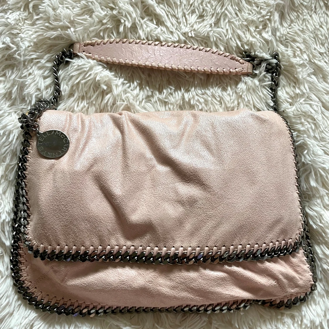 Rosa axelväska från Stella McCartney