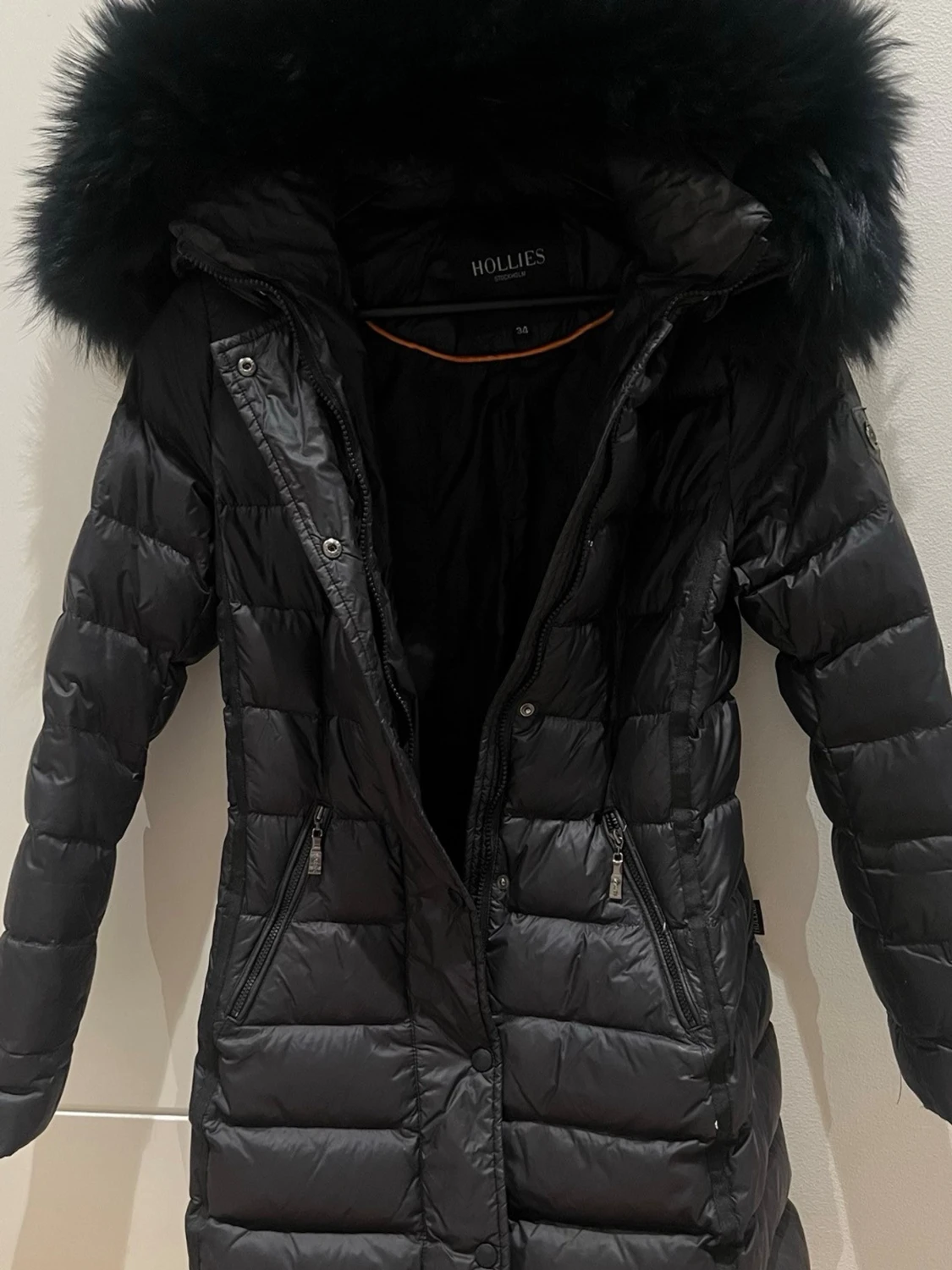 Svart lång pufferjacka Hollies