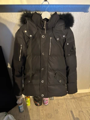 Moose knuckles  - Super bra skick lite smutsig