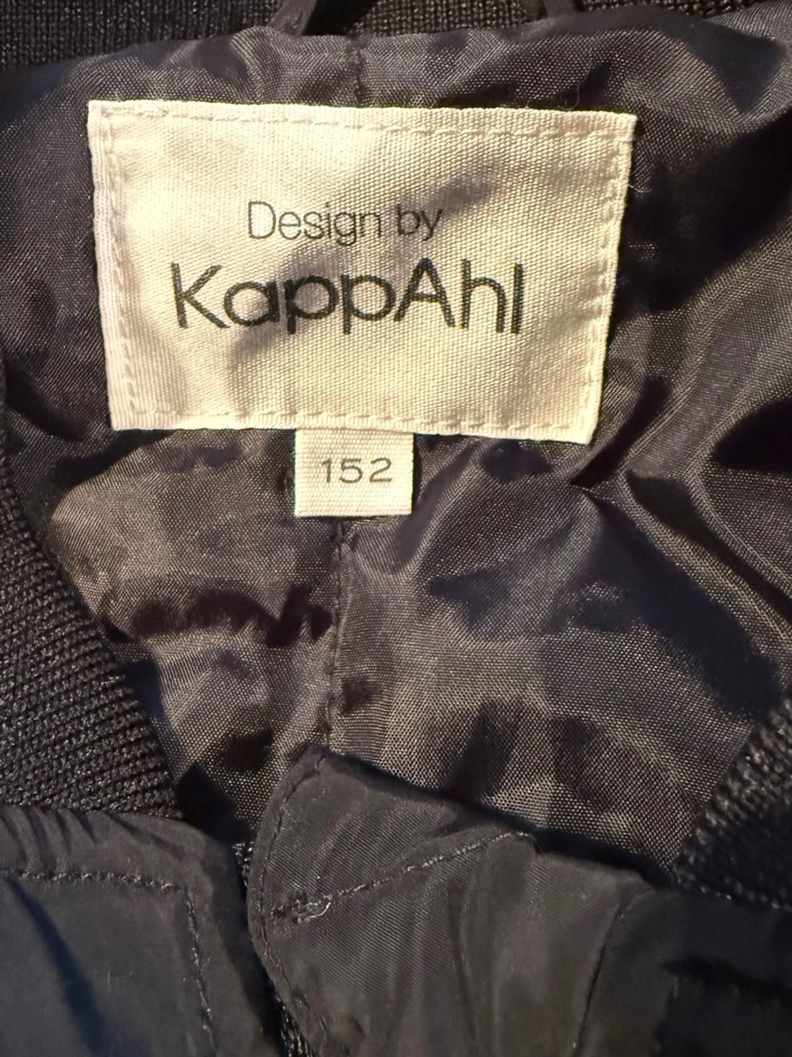 Svart bomberjacka från KappAhl - 2