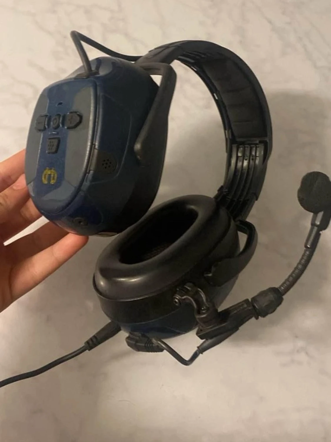 Hellberg Xstream MP hörselskydd med mikrofon