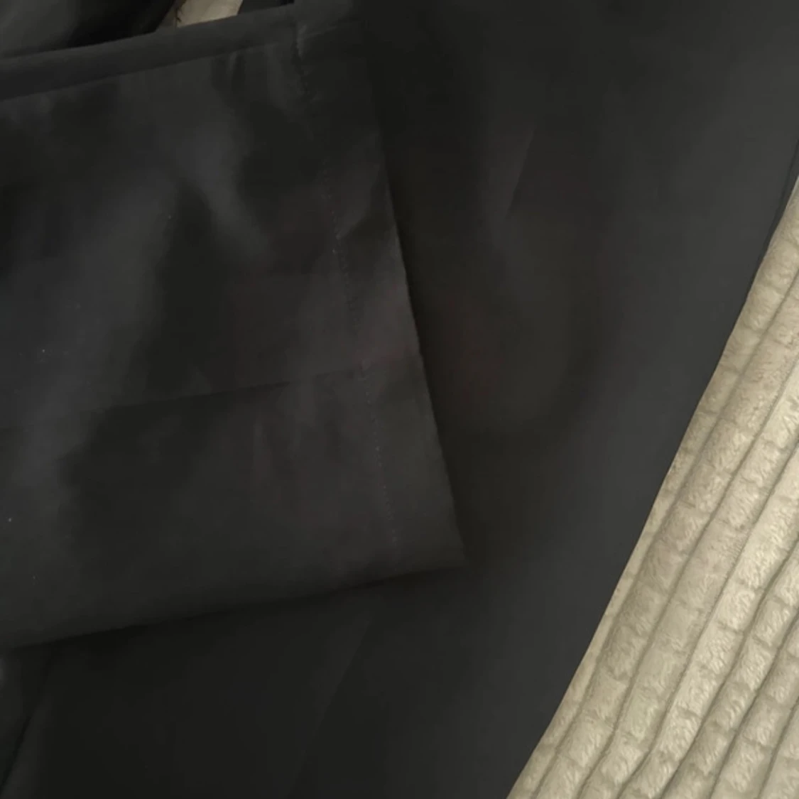 Svarta kostymbyxor med raka ben - 1