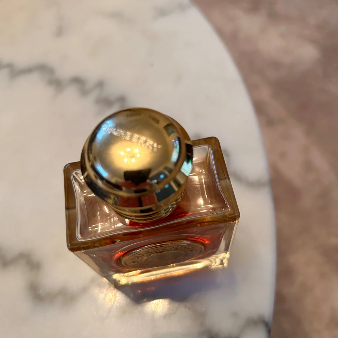 Burberry Goddess parfymflaska - 1