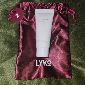 Mixsoon Bean Cream 15ml - Mixsoon Bean Cream är en kräm som innehåller 15 ml.  K-beauty  Ord pris 99kr