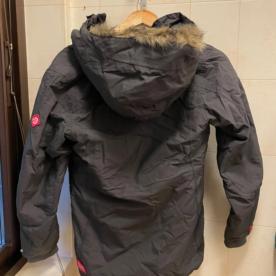 Svart parkajacka från Didriksons 150 - 1