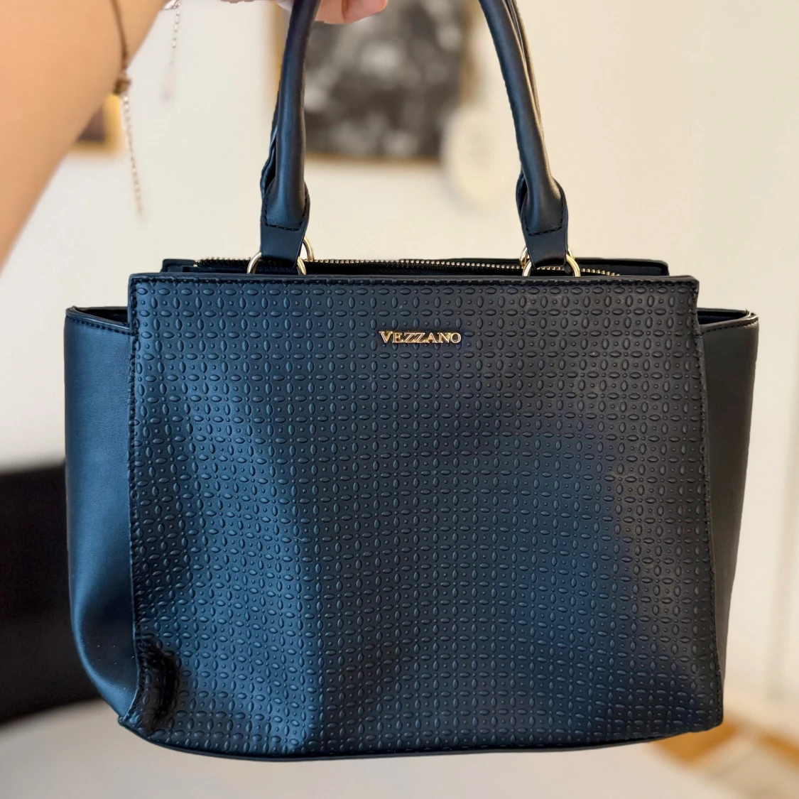 Svart handväska från Vezzano - 2