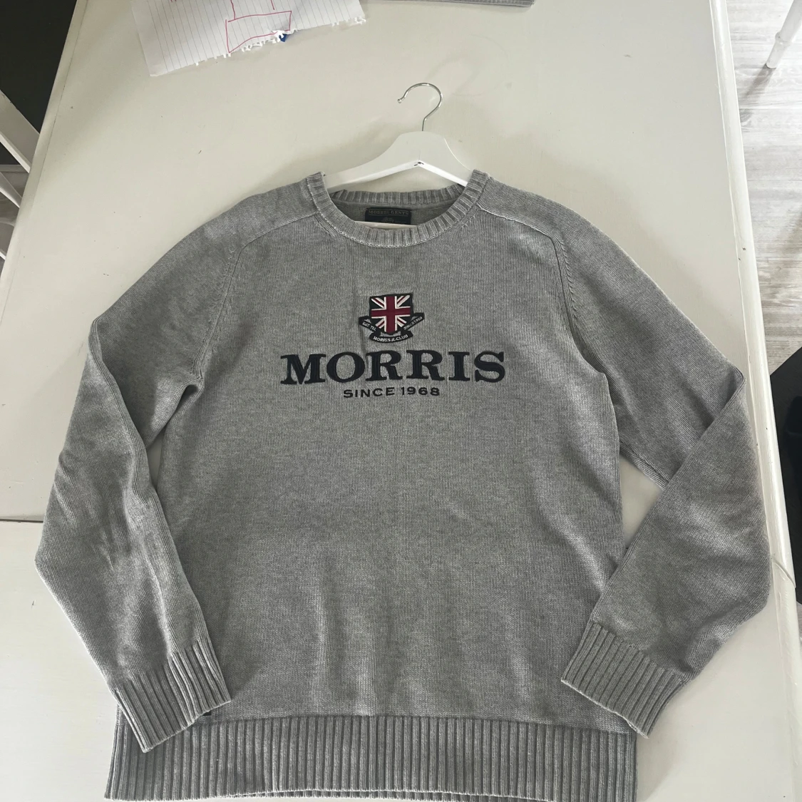 Grå stickad tröja från Morris - 2
