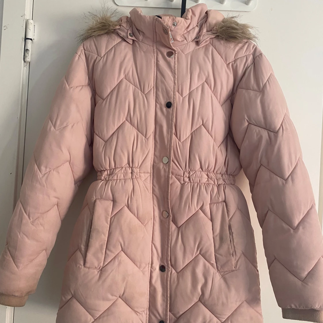 Rosa vinter jacka storlek 11år/ 146 från KappAhl