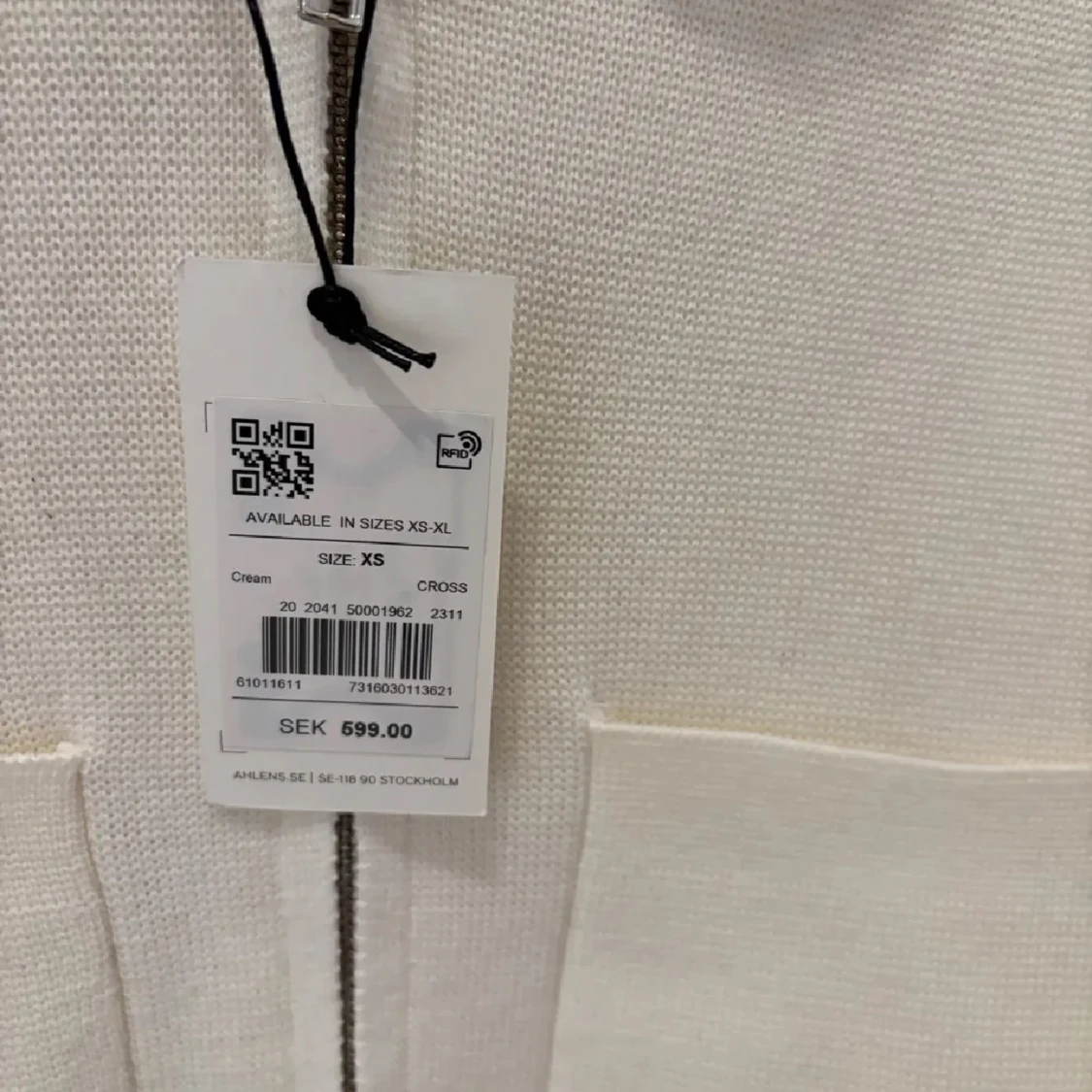 Krämvit kofta med dragkedja XS - 2