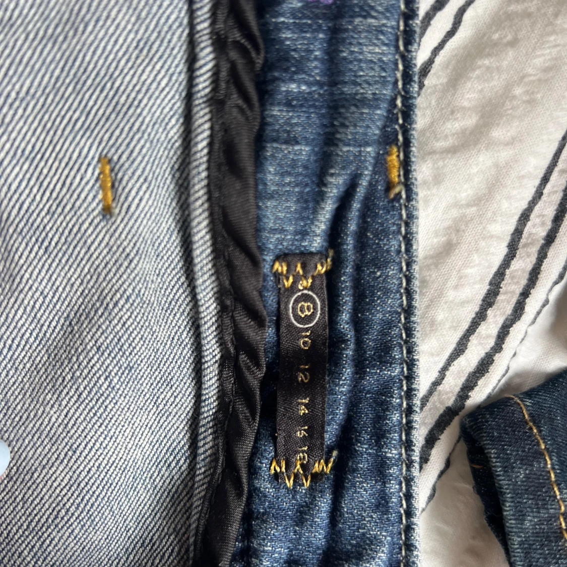 Blå bootcut jeans  - 3