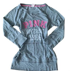 Vintage grey Victorias Secret long sleeve sweater top - Vintage 2000s y2k Victorias Secret long sleeve sweater top, size S. Great condition. Super cute for autumn. 